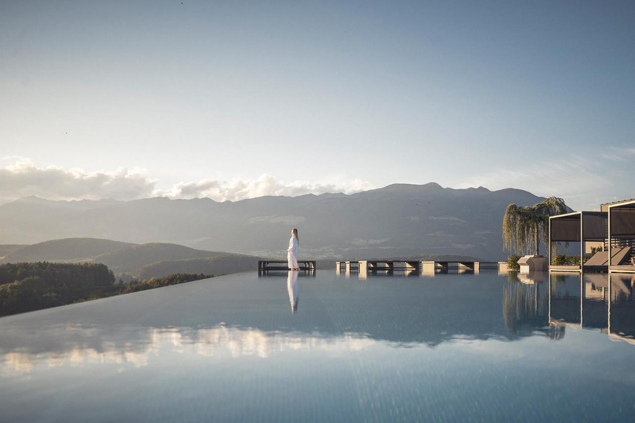 Hotel Winkler Sport & Spa Resort San Lorenzo di Sebato Exterior photo