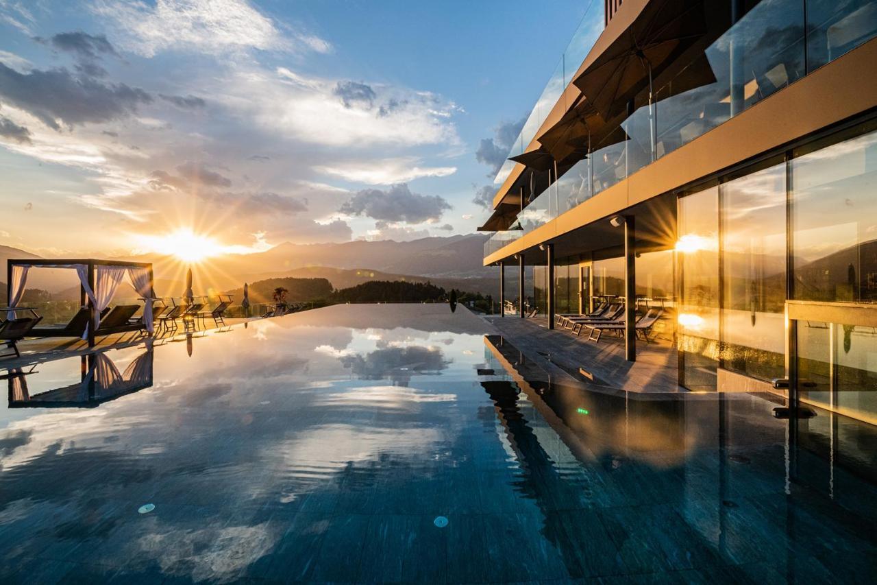 Hotel Winkler Sport & Spa Resort San Lorenzo di Sebato Exterior photo